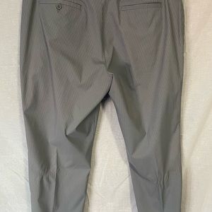 Nike dry fit golf pants. Size 38/30. Excellent condition.